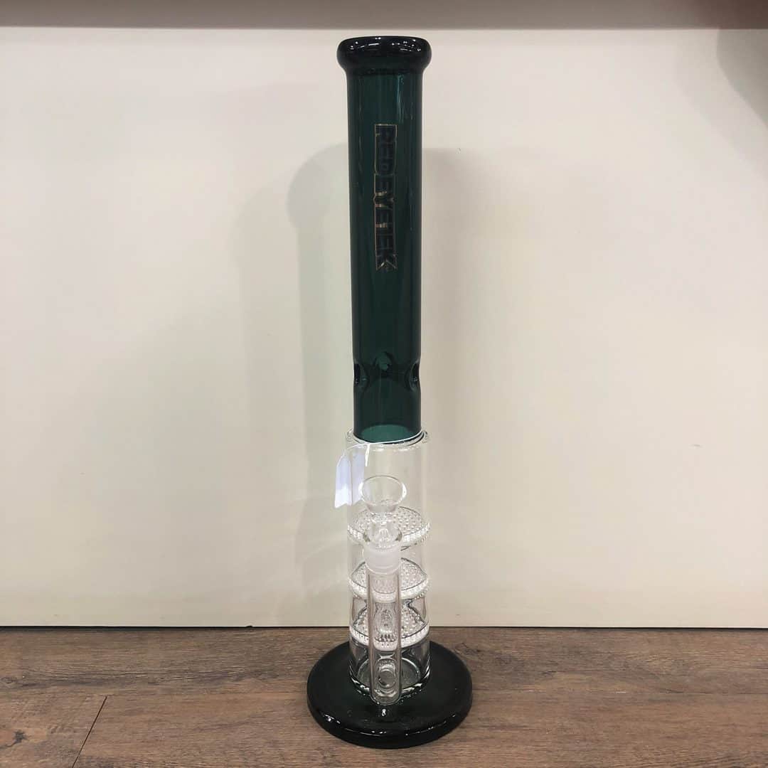 RedEyeTek Oil Can Bong w/3 Turbine Percs Smoke Vapexcape Vape and Bong Shop Regina Saskatchewan